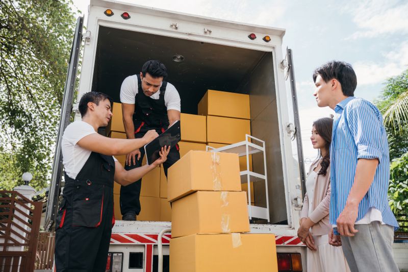 Interstate Moving in Sarasota, FL